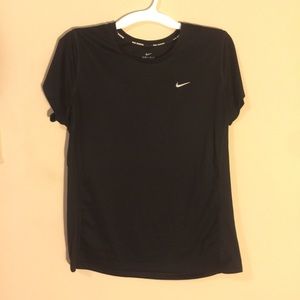 NIKE | DRI-FIT RUNNING SHIRT